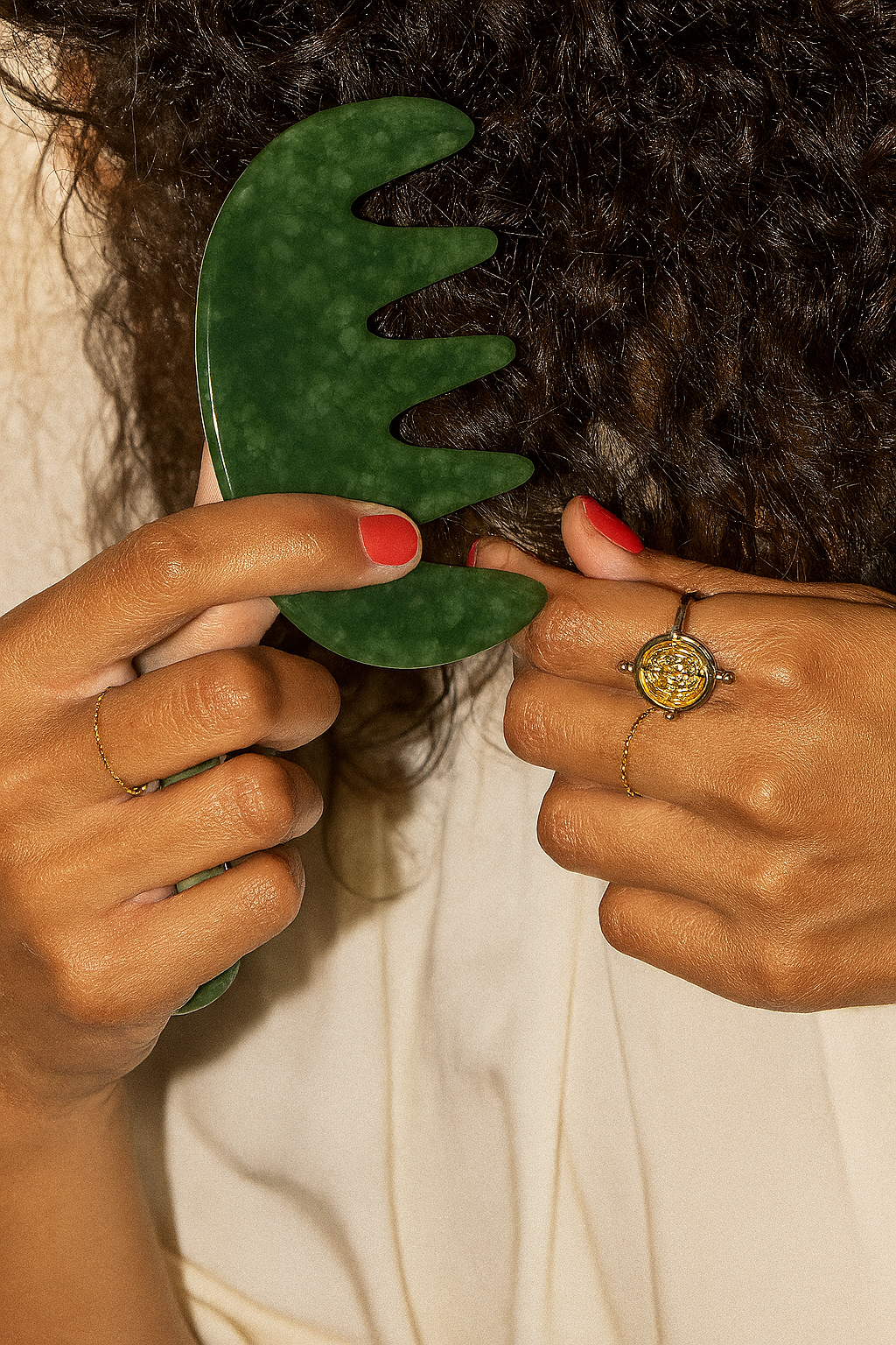 Halo Comb — Restorative Scalp Ritual Tool